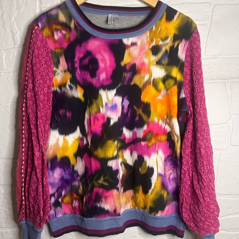 Floral top - puff sleeves - Anthropology